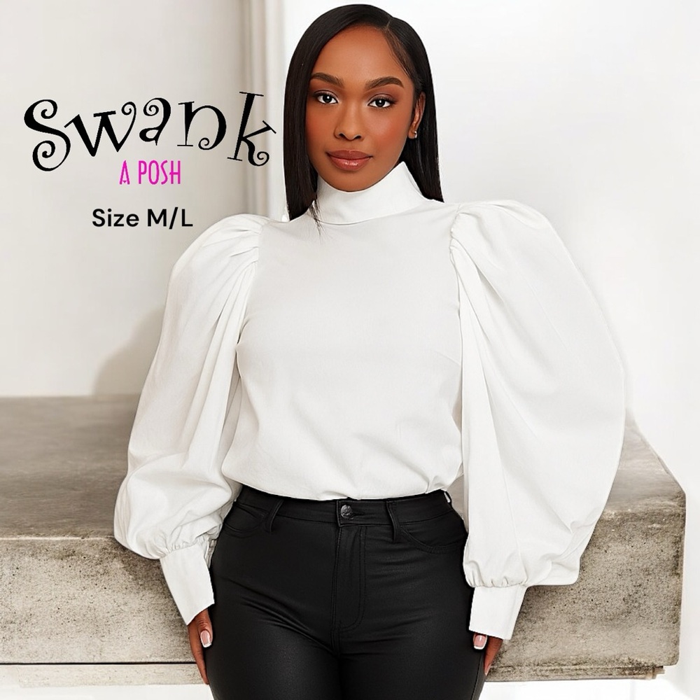 Swank A Posh “Jury’s Out Power Shoulder Top”